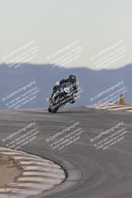 media/Sep-21-2025-Race Pace (Sun) [[98bf33ef95]]/Non Verified/1-Turns 9 and 10 (8am)/